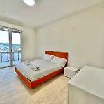 Luxury House A Pochi Passi Dalla Tramvia 아파트