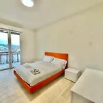 아파트 Luxury House A Pochi Passi Dalla Tramvia *